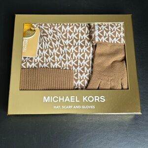 Michael Kors Women’s  MK Logo Hat, Scarf & Gloves Set